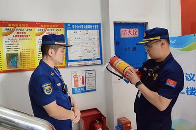 中国移动鹿寨分公司综合办公楼灭火器专项检查纪实